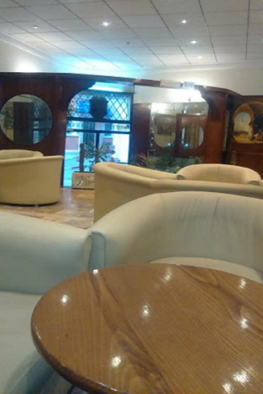 Hotel Suisse アルジェ エクステリア 写真